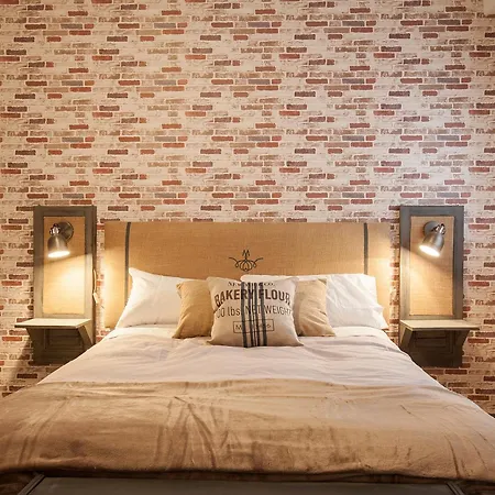 Bonito Cerca Del Palacio De Congresos Apartment